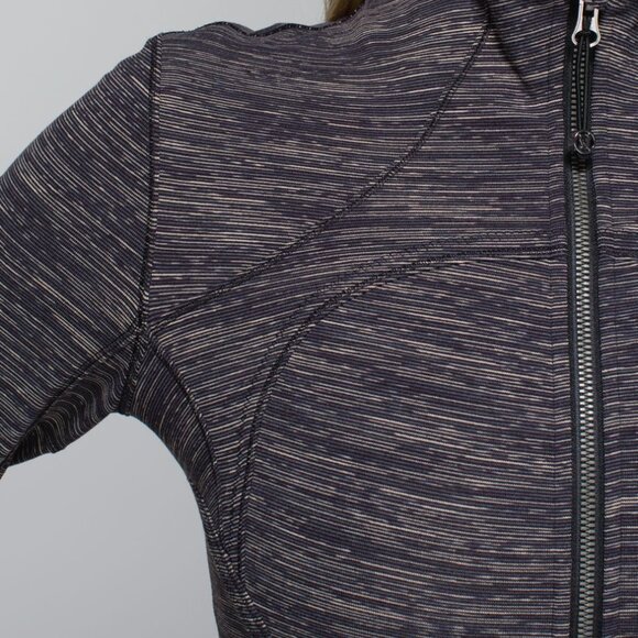 VGUC Lululemon Forme Jacket Cuffins Jacket Size 4 - Picture 2 of 8